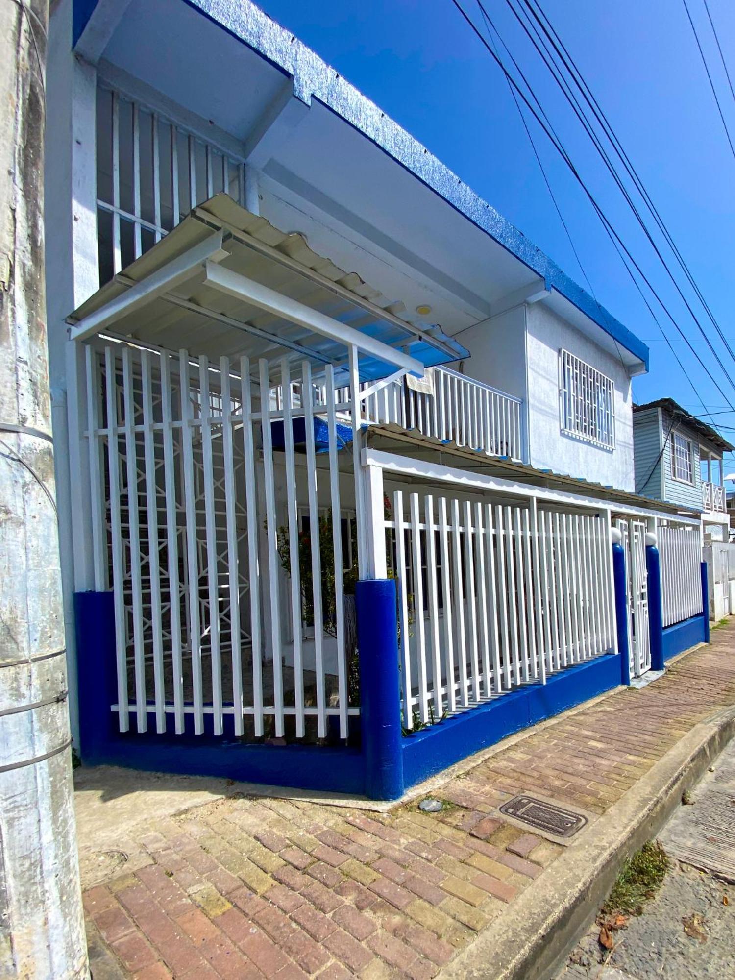 Miss Yasmin Place San Andrés Esterno foto